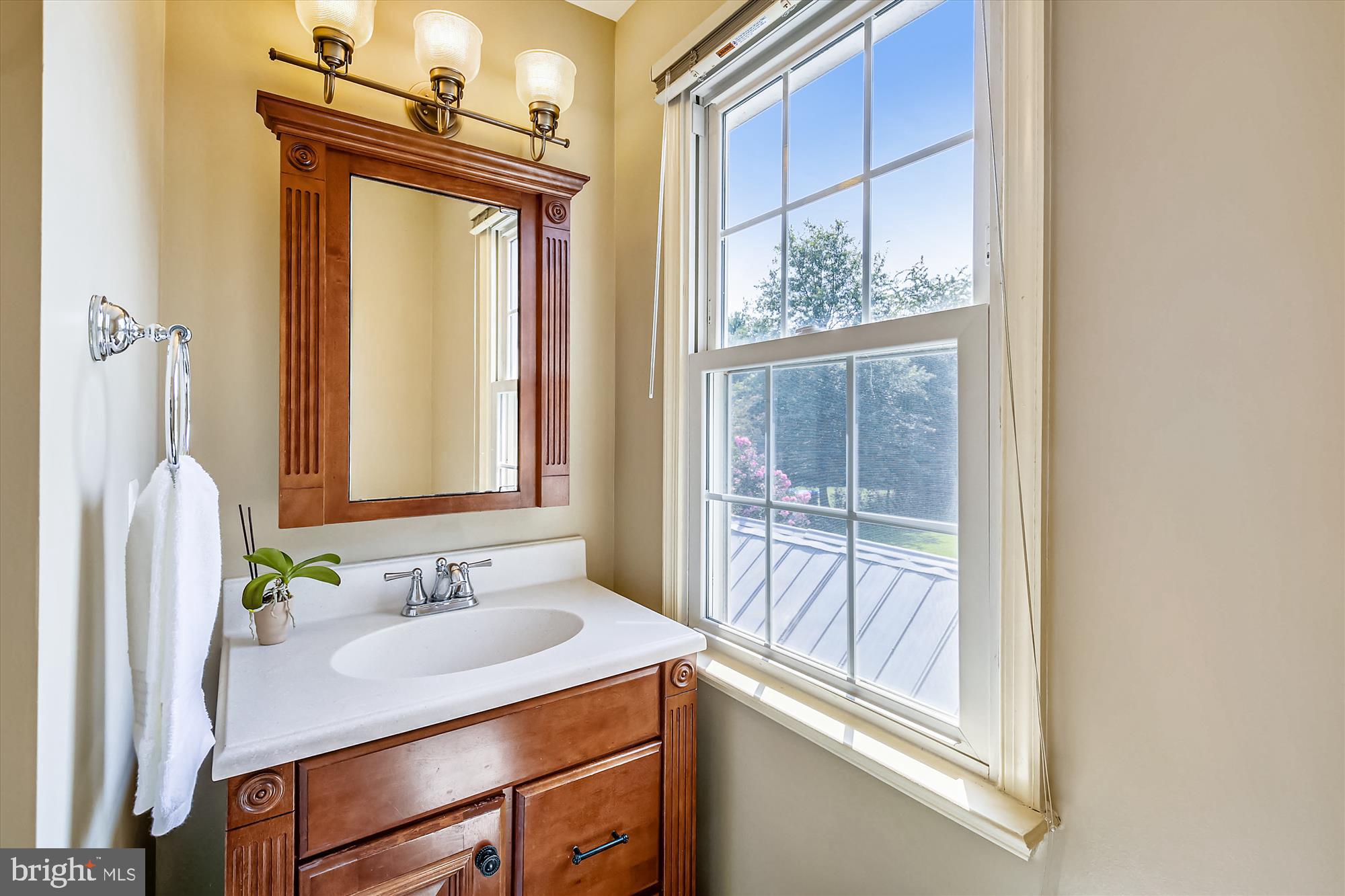 23804 Woodfield Road Gaithersburg, MD 20882 - Photo 35 of 57 Gallery Image 35