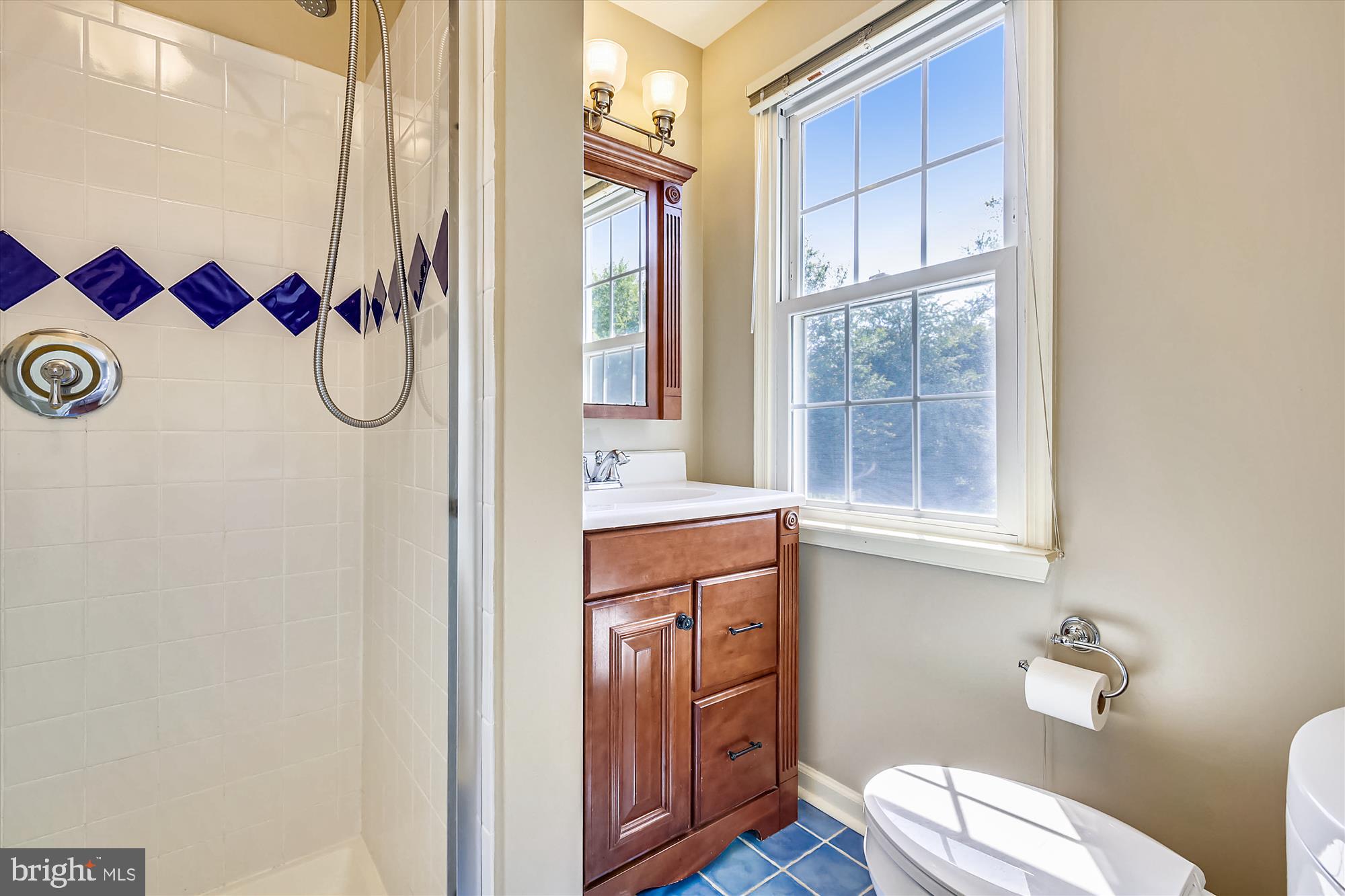 23804 Woodfield Road Gaithersburg, MD 20882 - Photo 36 of 57 Gallery Image 36