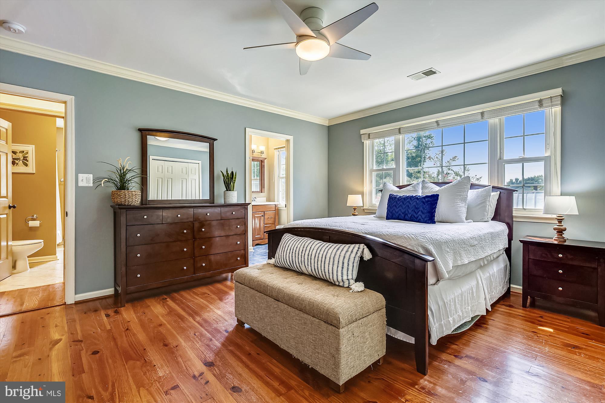 23804 Woodfield Road Gaithersburg, MD 20882 - Photo 38 of 57 Gallery Image 38