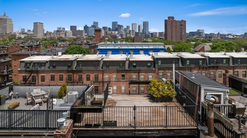 71 Rutland Street, Unit 4 Boston, MA 02118 - Photo 24 of 35 a picture of city view