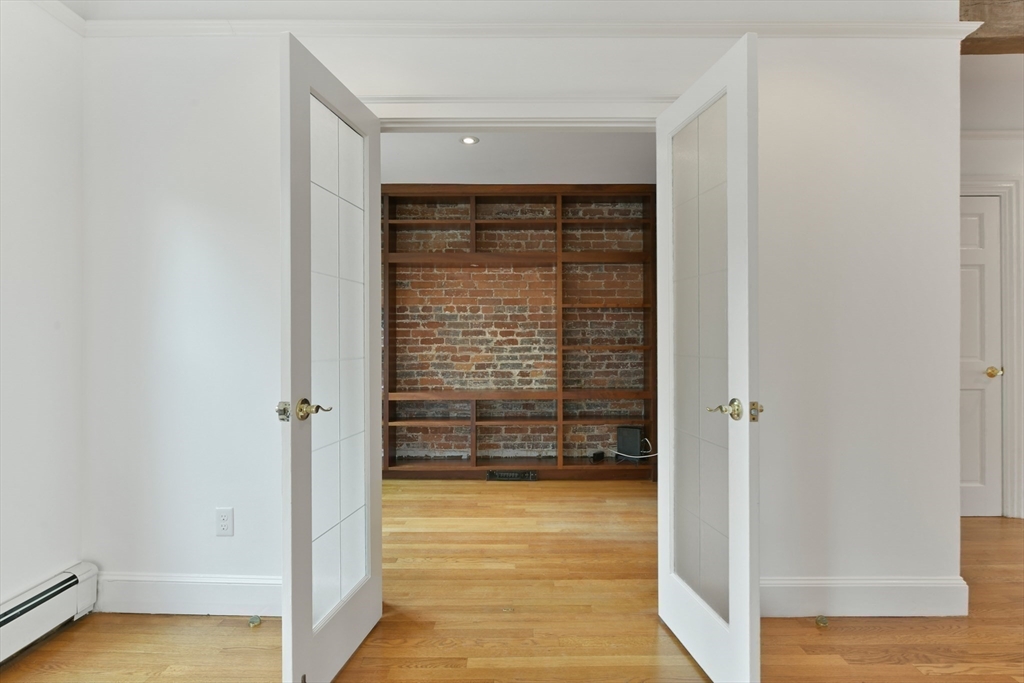 71 Rutland Street, Unit 4 Boston, MA 02118 - Photo 10 of 35 a view of walk in closet with window
