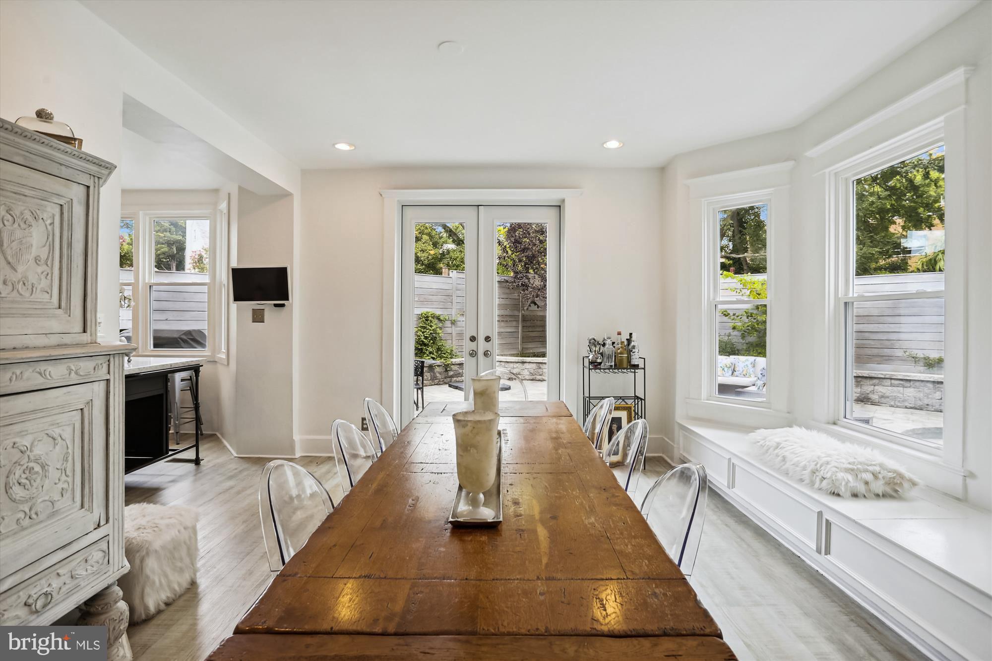 Dining Room faces the garden