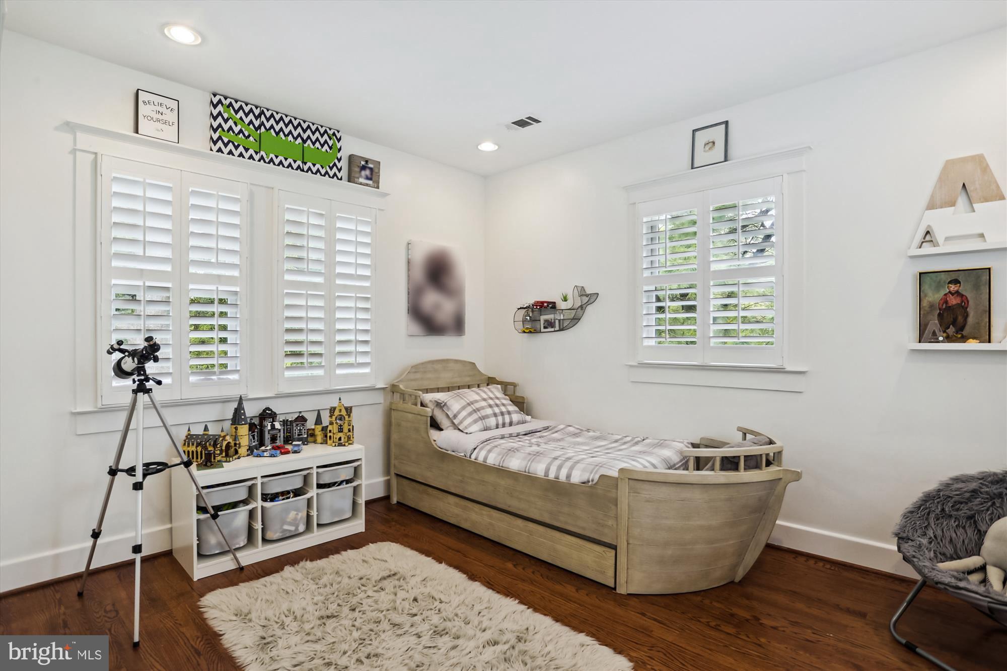 4887 MacArthur Boulevard Northwest Washington, DC 20007 - Photo 19 of 21 Third bedroom