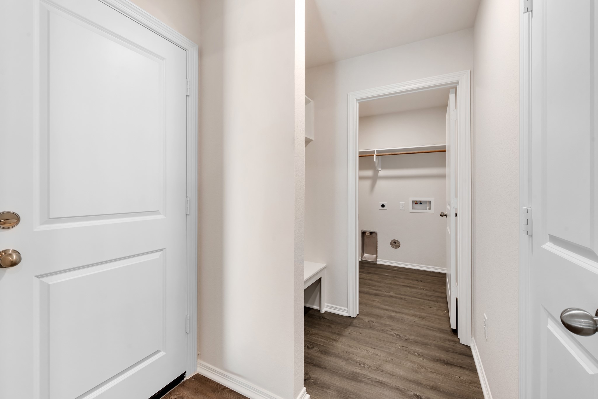 1214 High Street Navasota, TX 77868 - Photo 15 of 28 a view of hallway with wooden floor