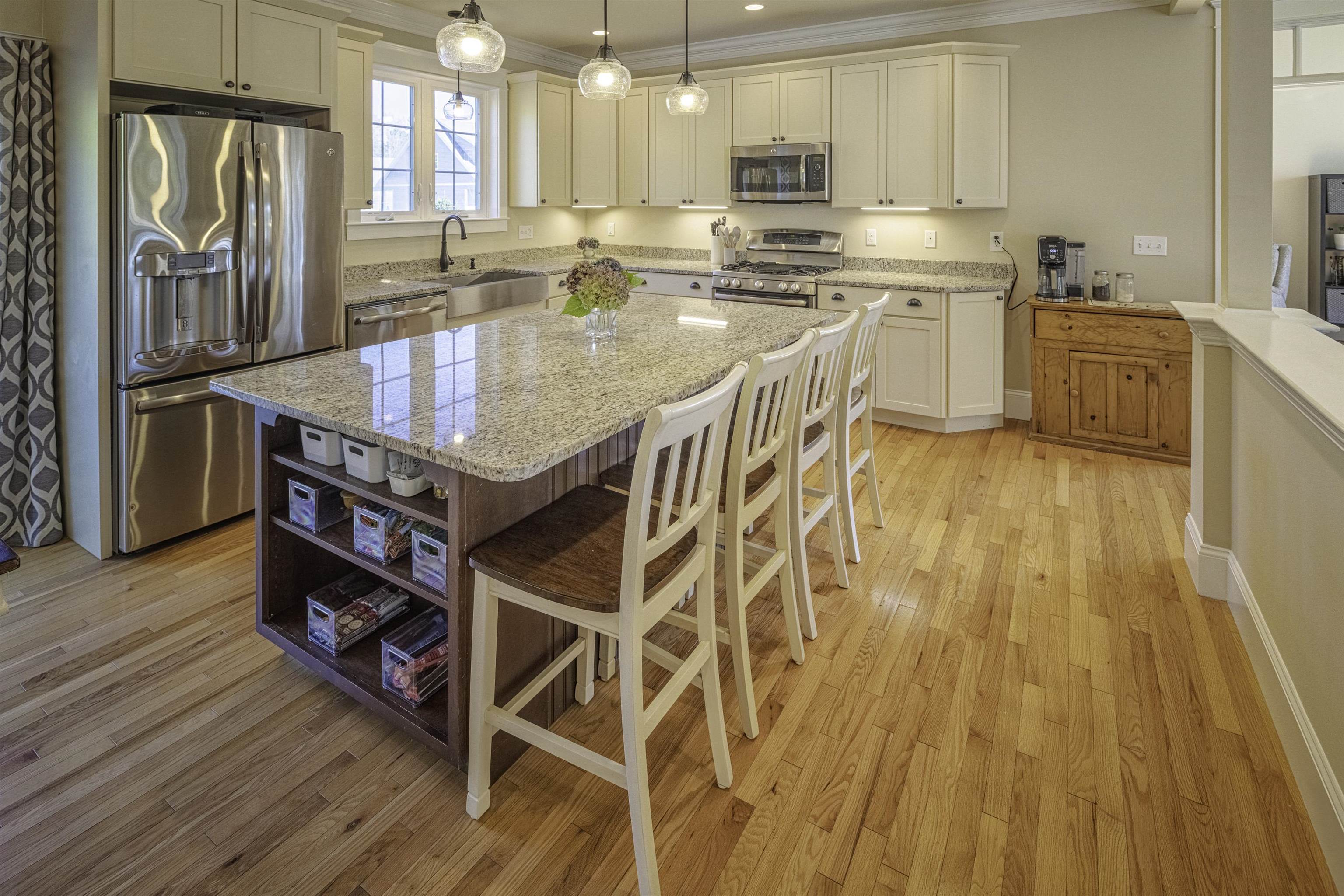 4 Shore Lane Dover, NH 03820 - Photo 16 of 38