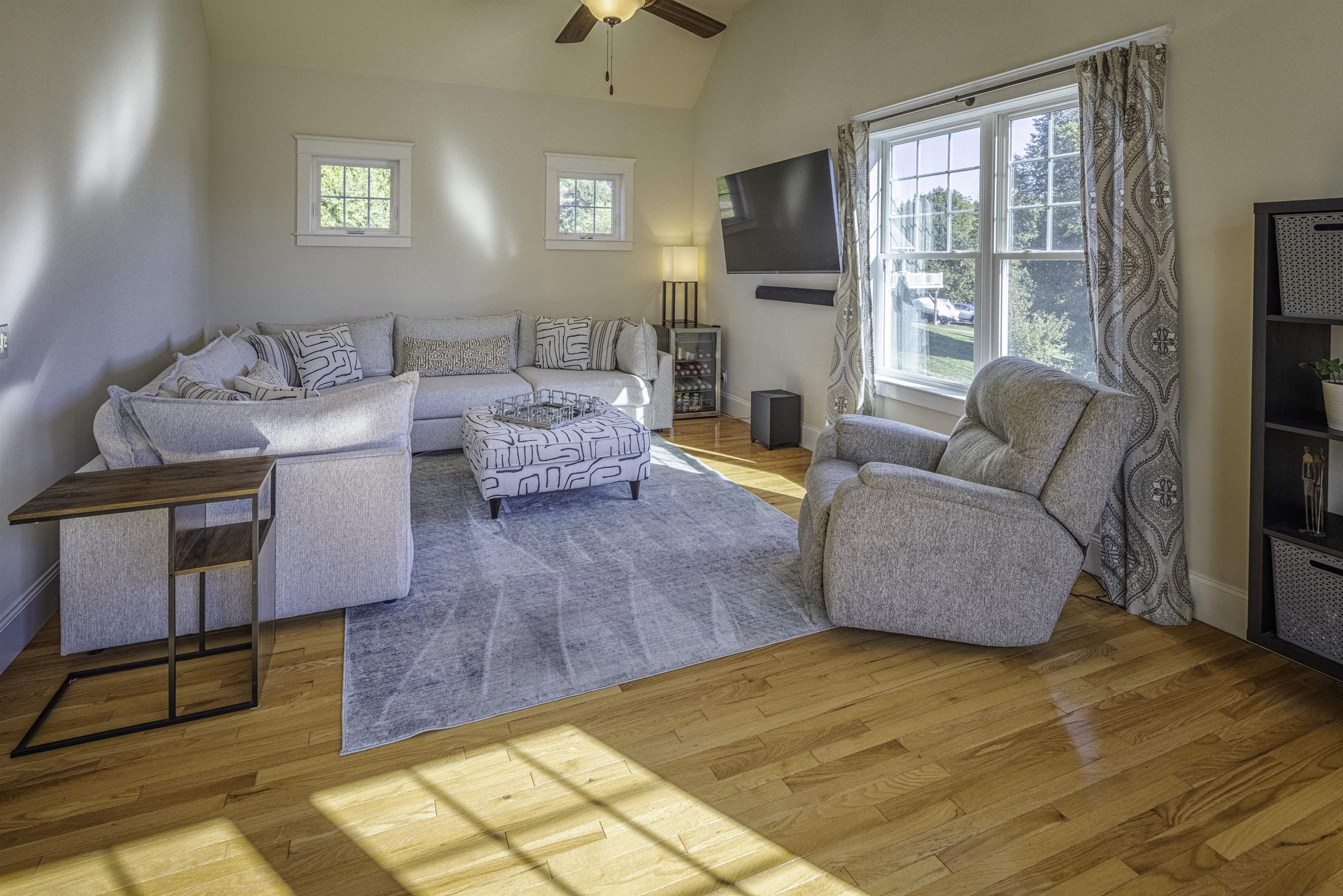 4 Shore Lane Dover, NH 03820 - Photo 19 of 38