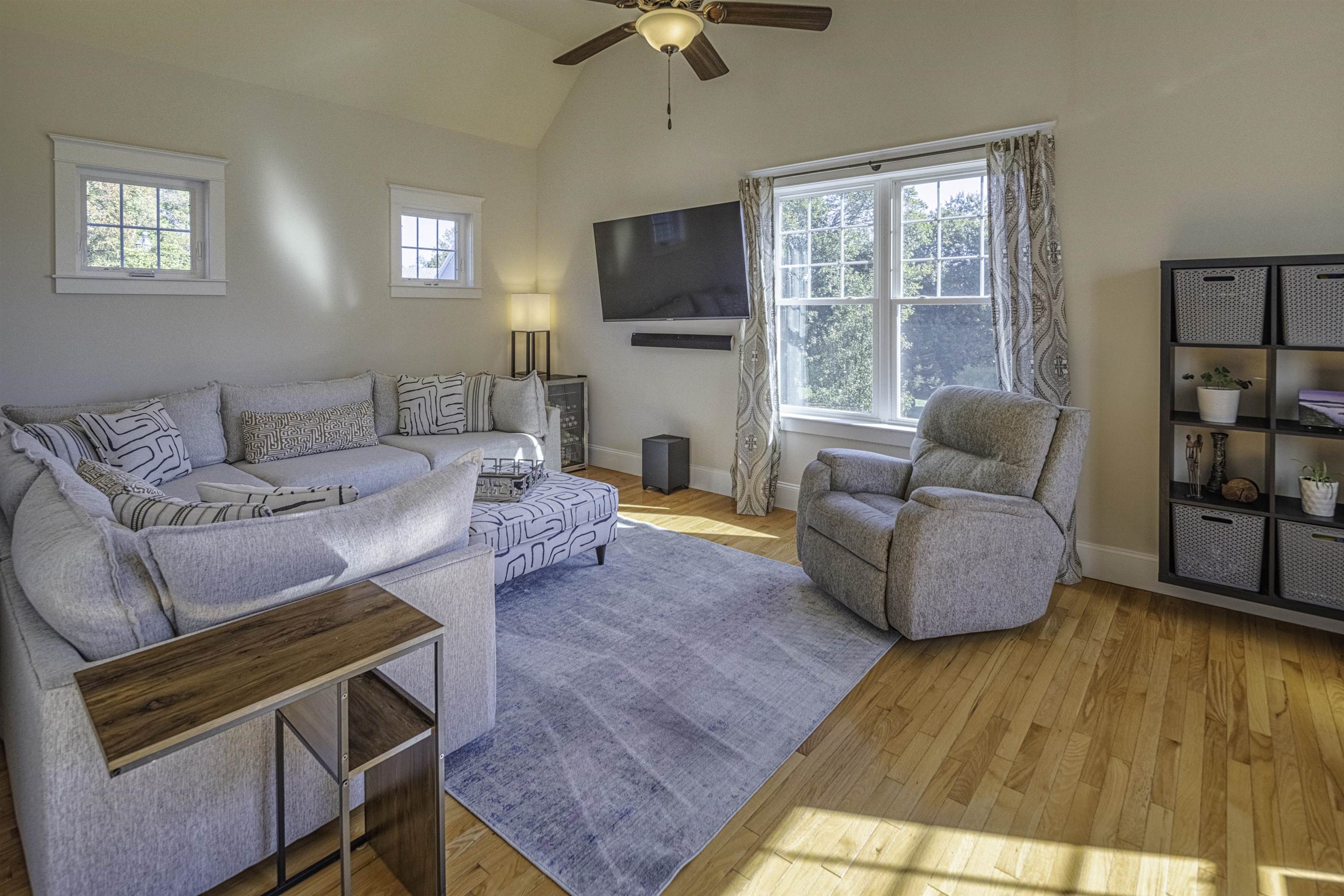 4 Shore Lane Dover, NH 03820 - Photo 20 of 38