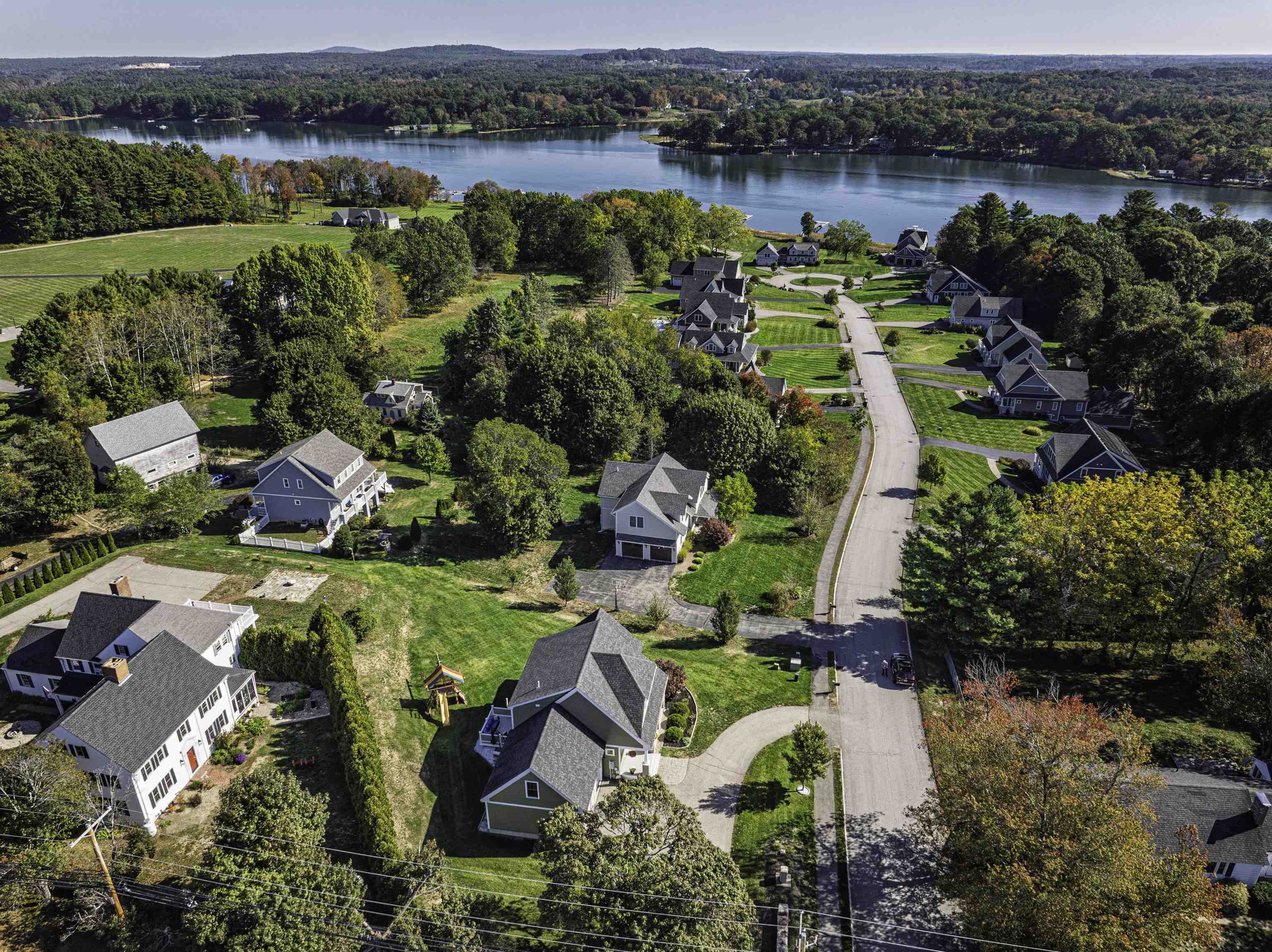 4 Shore Lane Dover, NH 03820 - Photo 4 of 38