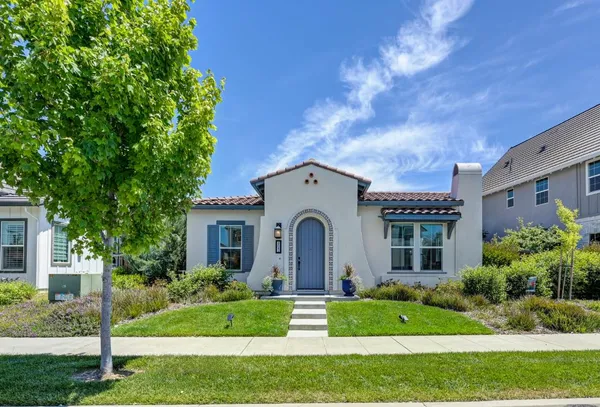 $1,099,000 | 3017 Bedford Falls Way, Sacramento, CA 95818