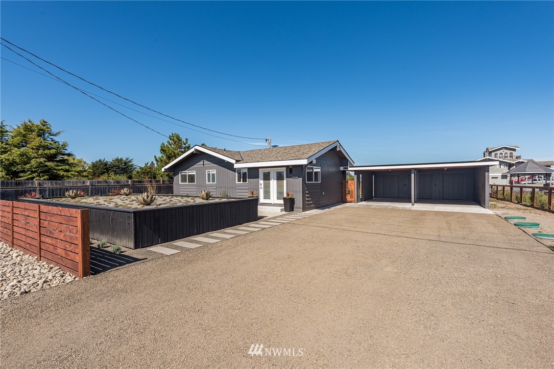271 3 Crabs Road Sequim, WA 98382 - Photo 39 of 40 a house view with a outdoor space