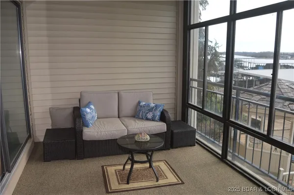 $344,500 | 90 Falls Point Drive, Unit 1B, Lake Ozark, MO 65049