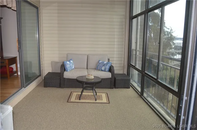 $348,500 | 90 Falls Point Drive, Unit 1B, Lake Ozark, MO 65049