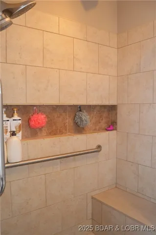 $348,500 | 90 Falls Point Drive, Unit 1B, Lake Ozark, MO 65049