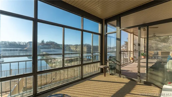 $344,500 | 90 Falls Point Drive, Unit 1B, Lake Ozark, MO 65049