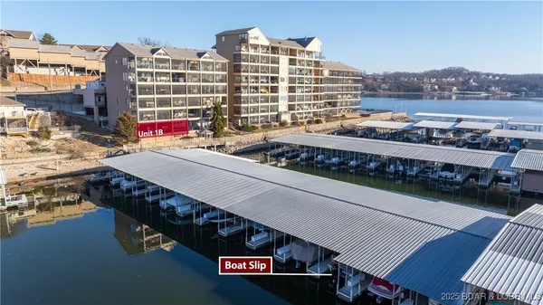 $344,500 | 90 Falls Point Drive, Unit 1B, Lake Ozark, MO 65049