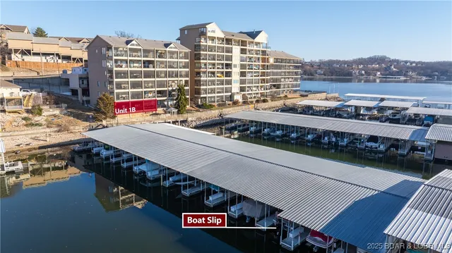 $348,500 | 90 Falls Point Drive, Unit 1B, Lake Ozark, MO 65049