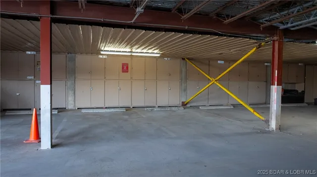 $348,500 | 90 Falls Point Drive, Unit 1B, Lake Ozark, MO 65049