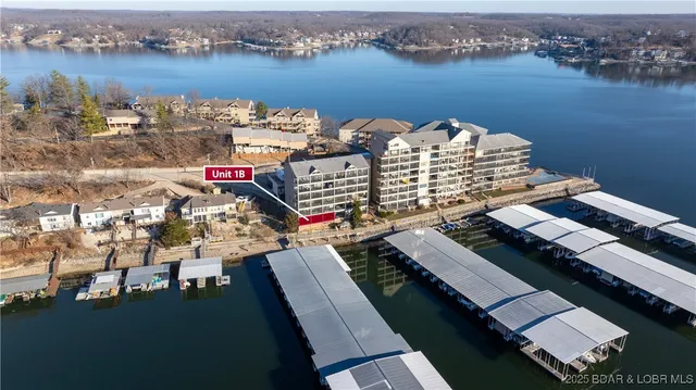 $348,500 | 90 Falls Point Drive, Unit 1B, Lake Ozark, MO 65049