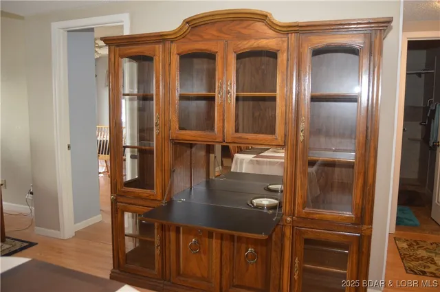 $348,500 | 90 Falls Point Drive, Unit 1B, Lake Ozark, MO 65049