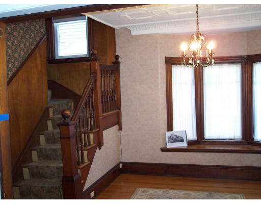 16 Highland Road Somerville, MA 02144 - Photo 3 of 10 Gallery Image 3