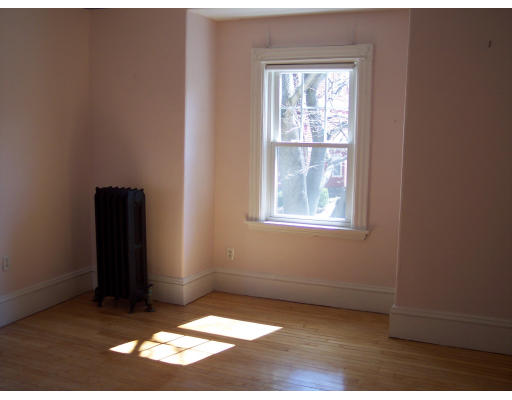 16 Highland Road Somerville, MA 02144 - Photo 8 of 10 Gallery Image 8