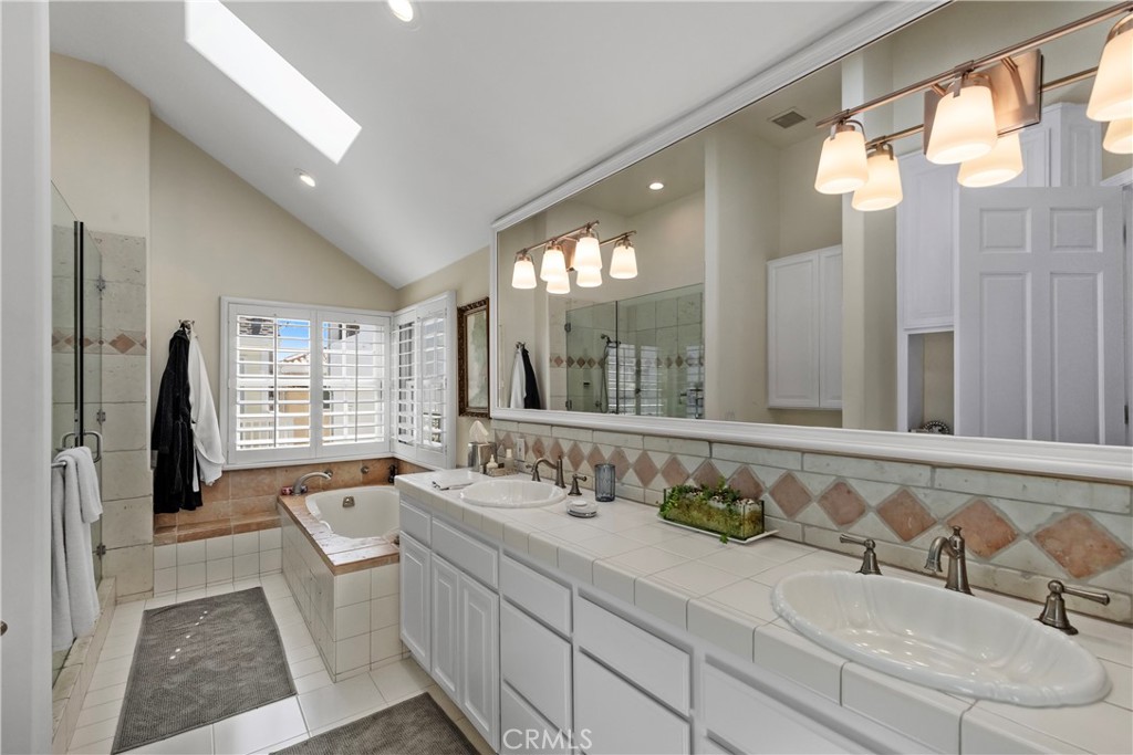 336 10th Street Manhattan Beach, CA 90266 - Photo 21 of 33