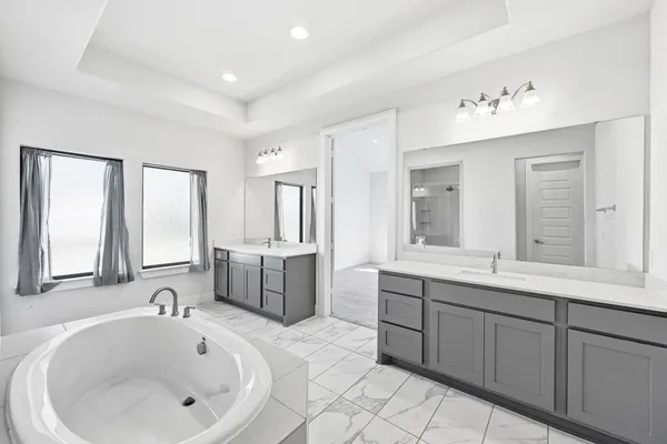 $3,400 | 9201 Spire View, Austin, TX 78744