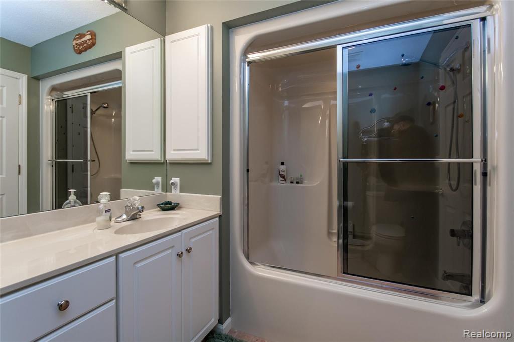 2349 Riverside Pointe Drive St. Joseph, MI 49085 - Photo 48 of 62