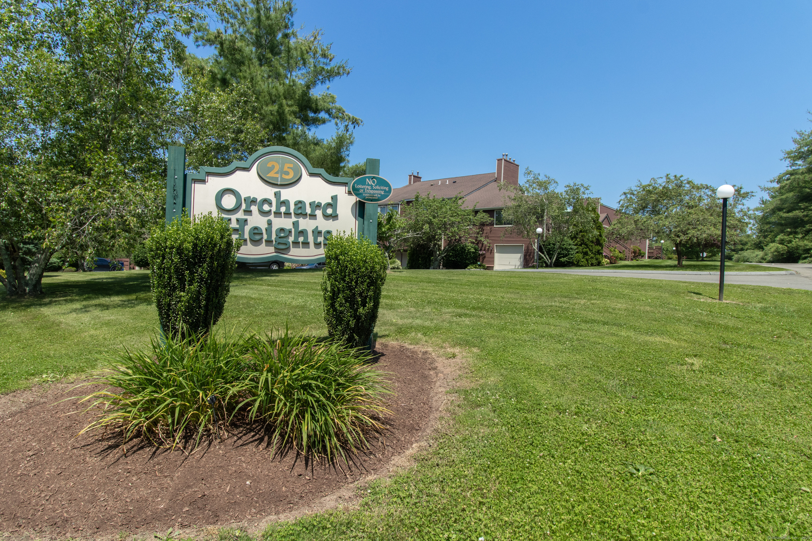 25 Florence Road, Unit 47 Branford, CT 06405 - Photo 1 of 1