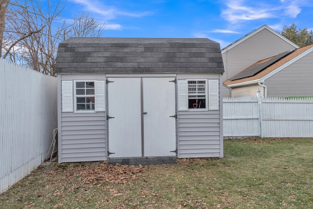 8 Modred Court Worcester, MA 01602 - Photo 24 of 28 a view of a house