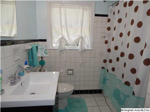 420 Windsor Drive Birmingham, AL 35209 - Photo 18 of 26