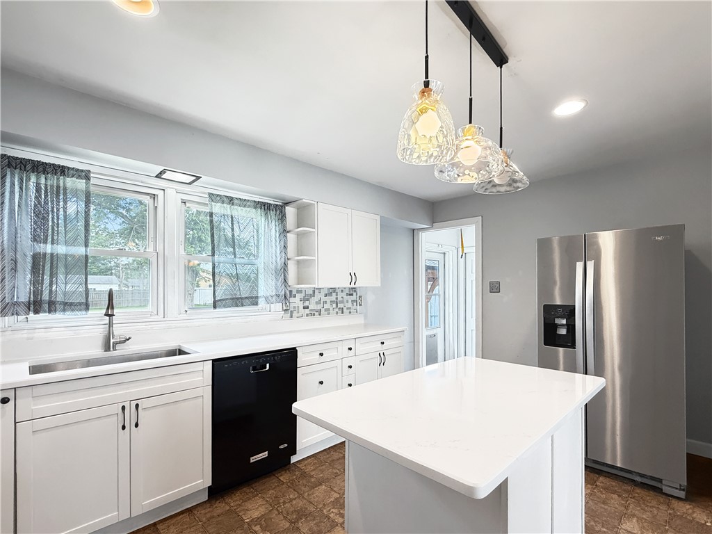 3045 Turpin Road Decatur, IL 62521 - Photo 6 of 28