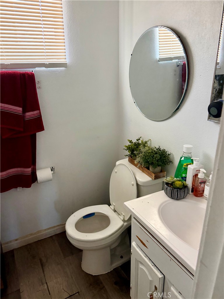 421 Devener Street Riverside, CA 92507 - Photo 6 of 8 Gallery Image 6