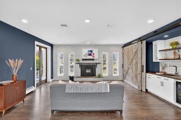 $1,290,000 | 57 Chester Court, Cortlandt Manor, NY 10567