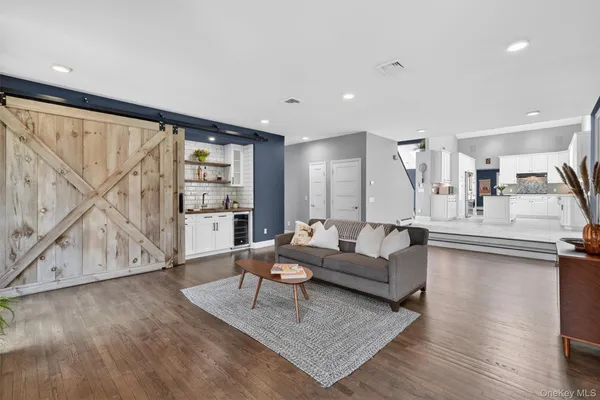 $1,290,000 | 57 Chester Court, Cortlandt Manor, NY 10567