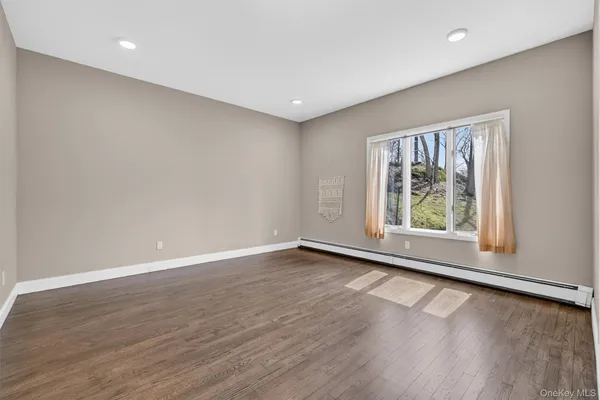 $1,290,000 | 57 Chester Court, Cortlandt Manor, NY 10567