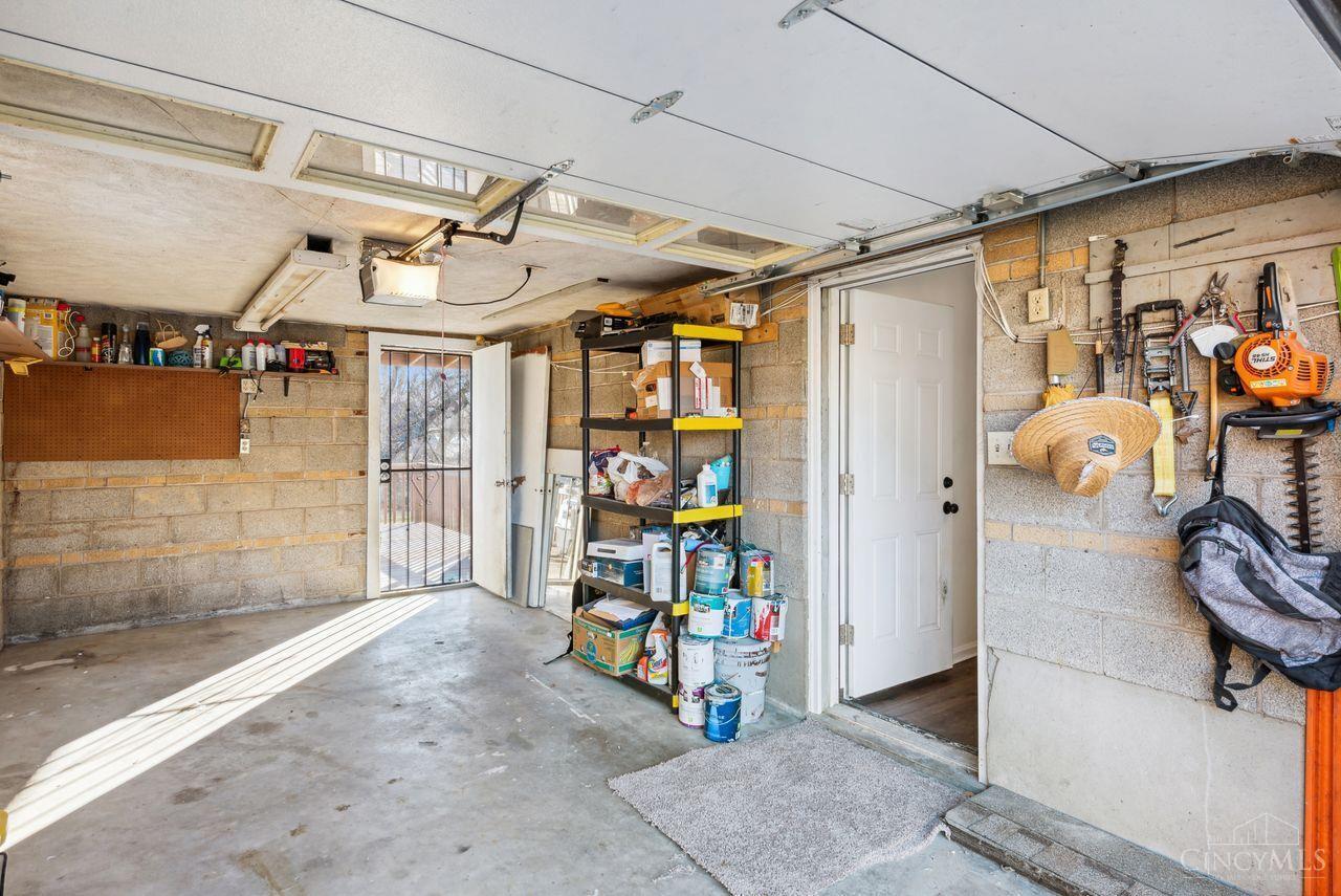 3309 West Galbraith Road Cincinnati, OH 45239 - Photo 32 of 35 Gallery Image 32