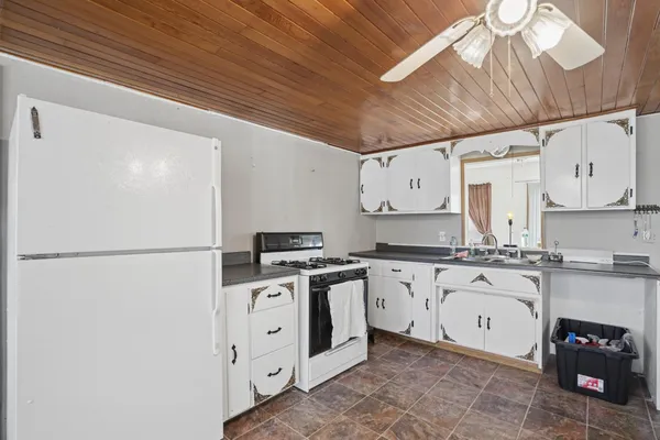 $250,000 | 1574 Dove Lane, Mound, MN 55364