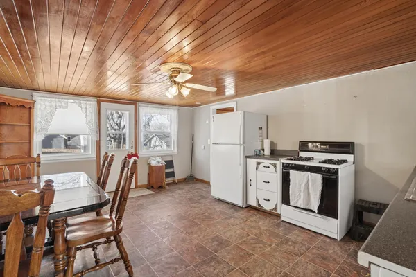 $250,000 | 1574 Dove Lane, Mound, MN 55364