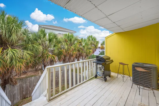 $545,000 | 8468 Gulf Boulevard, Unit UT4, Navarre, FL 32566