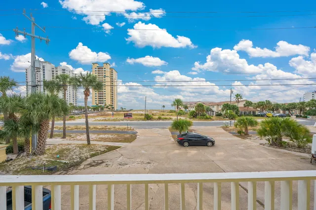 $545,000 | 8468 Gulf Boulevard, Unit UT4, Navarre, FL 32566