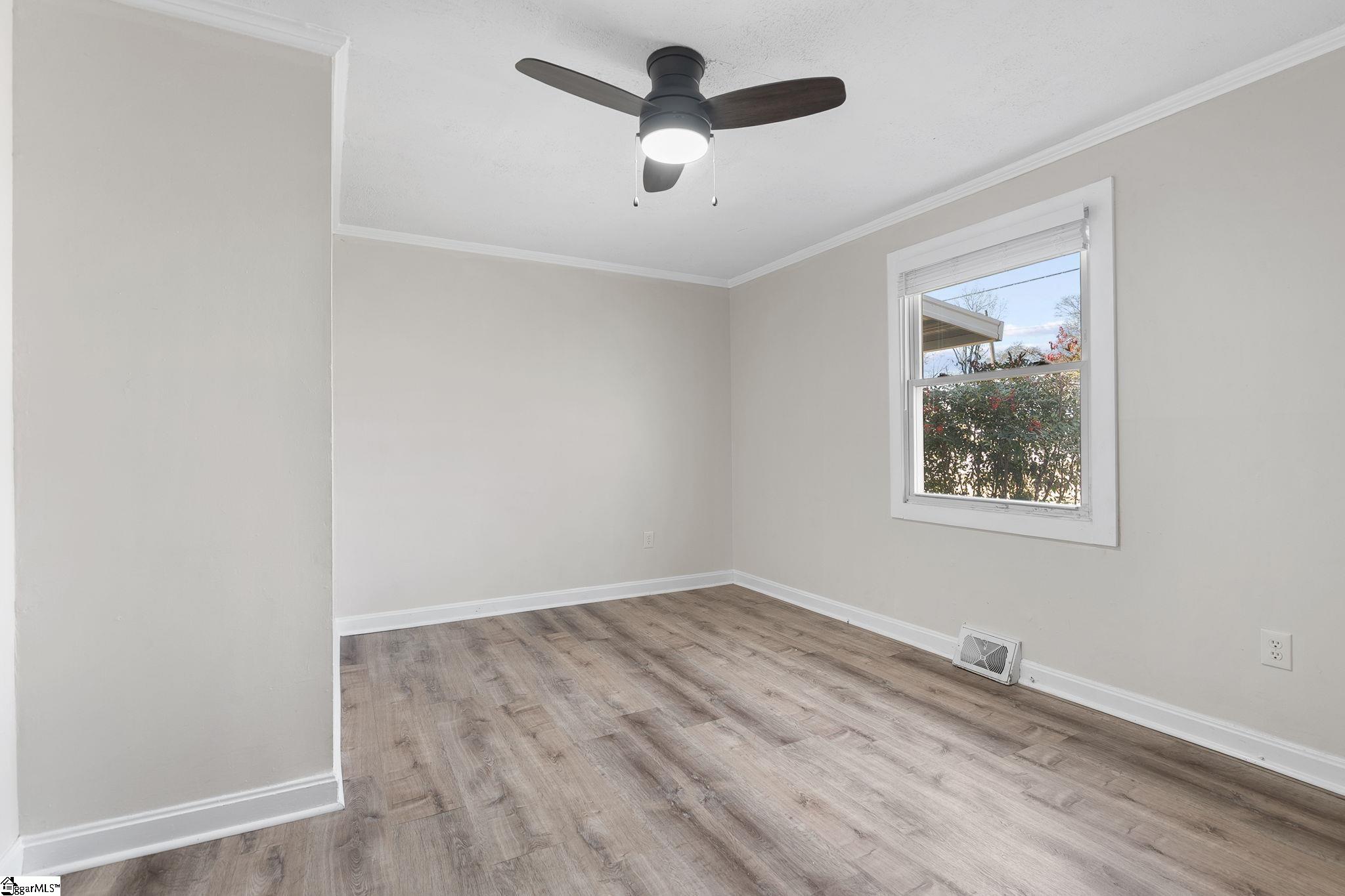 105 Mauldin Circle Mauldin, SC 29662 - Photo 14 of 25