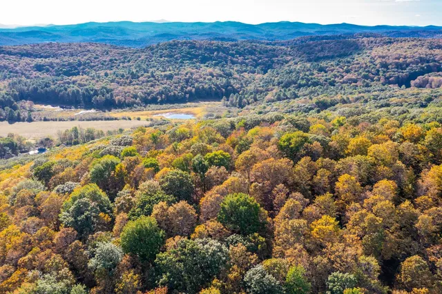 $699,000 | 0 Granite Ledge, Woodstock, VT 05091