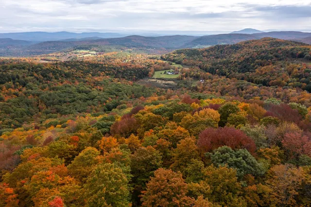 $699,000 | 0 Granite Ledge, Woodstock, VT 05091