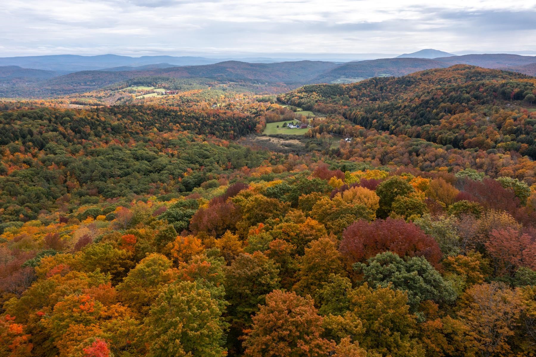 0 Granite Ledge Woodstock, VT 05091 - Photo 32 of 37