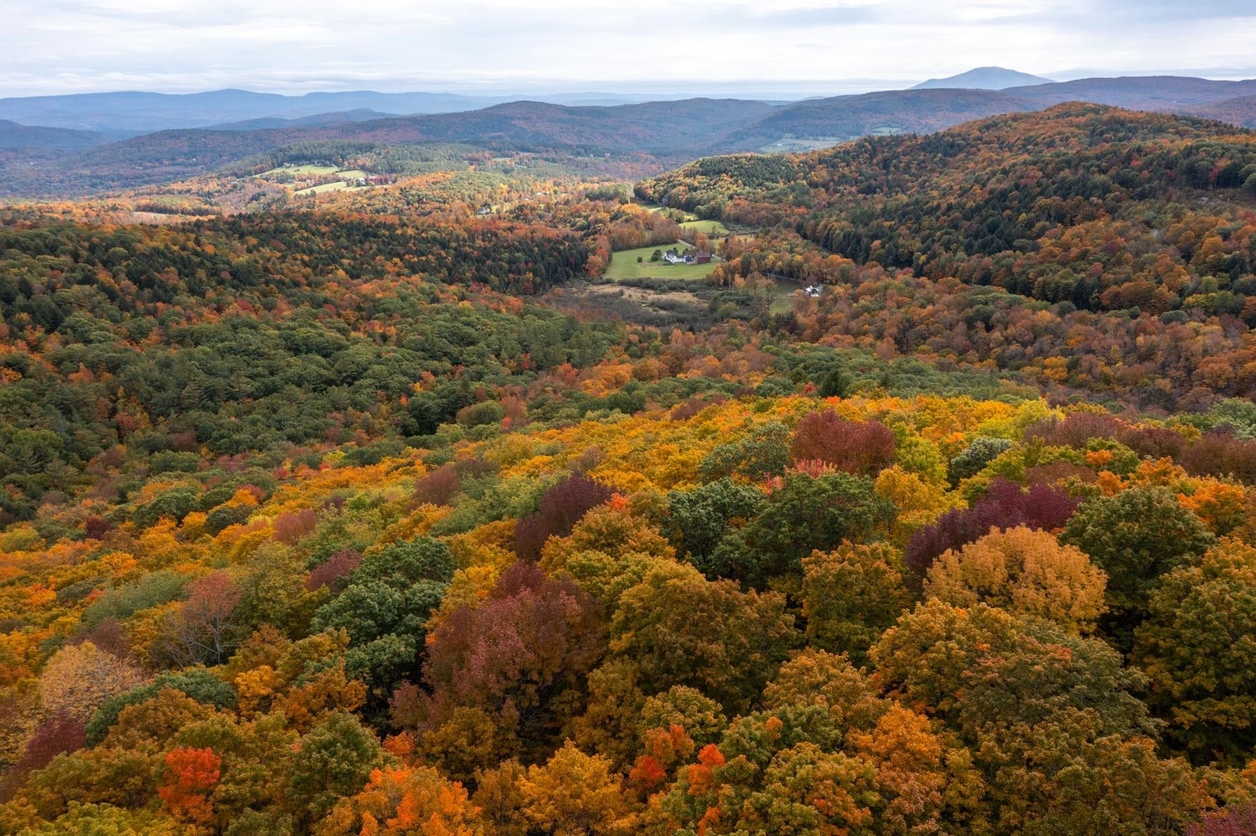 0 Granite Ledge Woodstock, VT 05091 - Photo 34 of 37