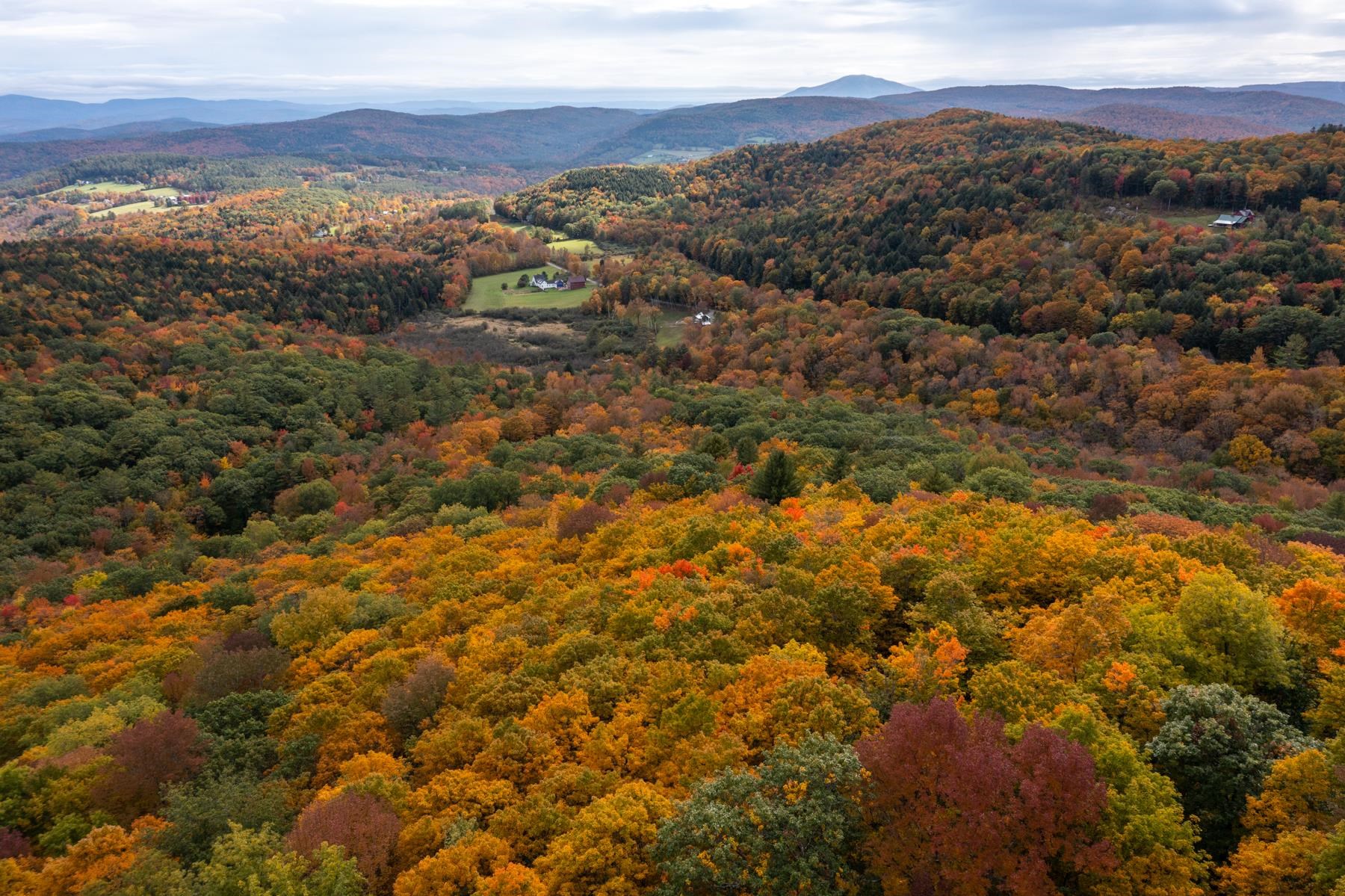 0 Granite Ledge Woodstock, VT 05091 - Photo 35 of 37