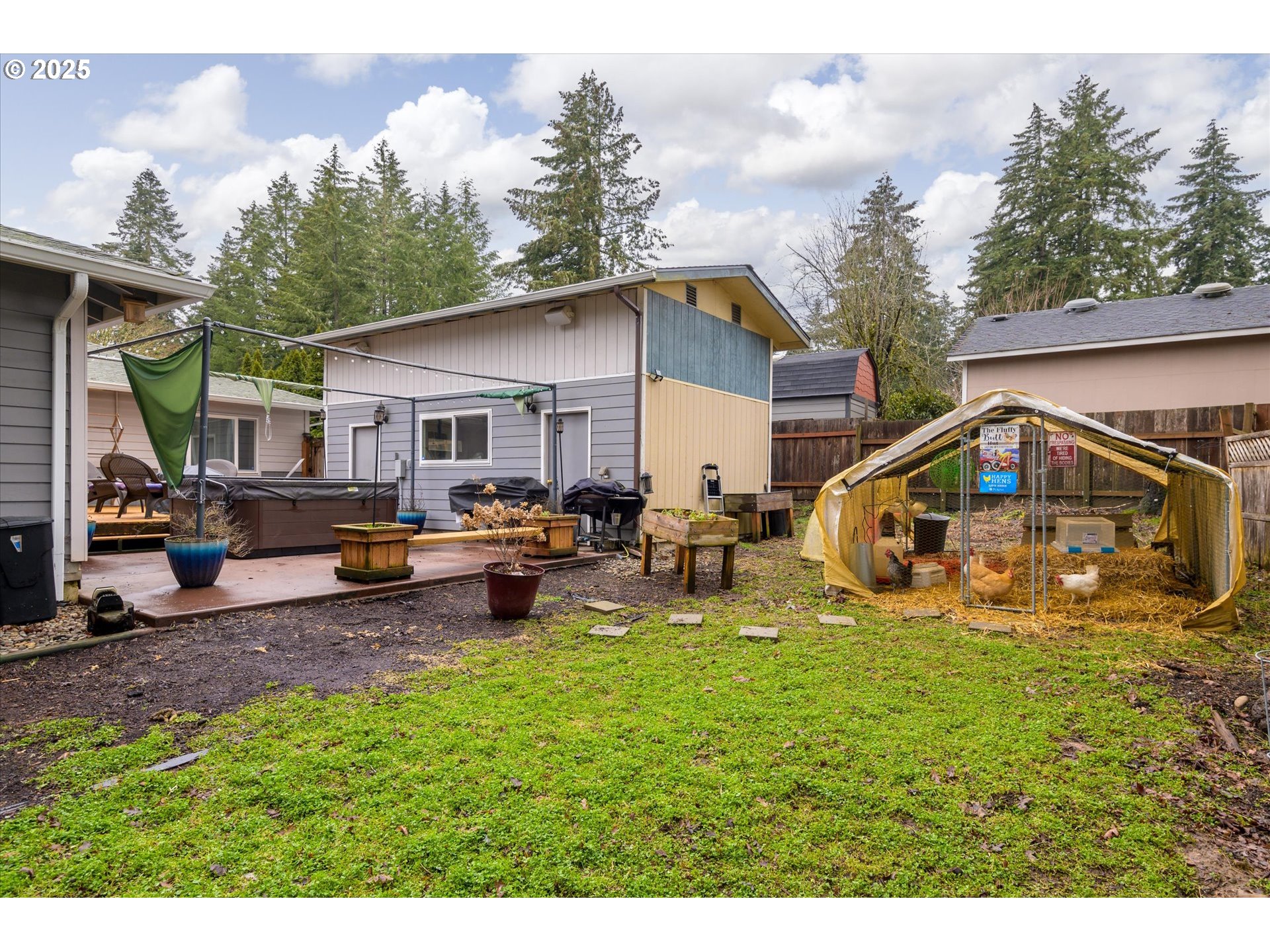 24795 Parkside Drive Veneta, OR 97487 - Photo 34 of 42 a front view of a house with swimming pool and sitting area