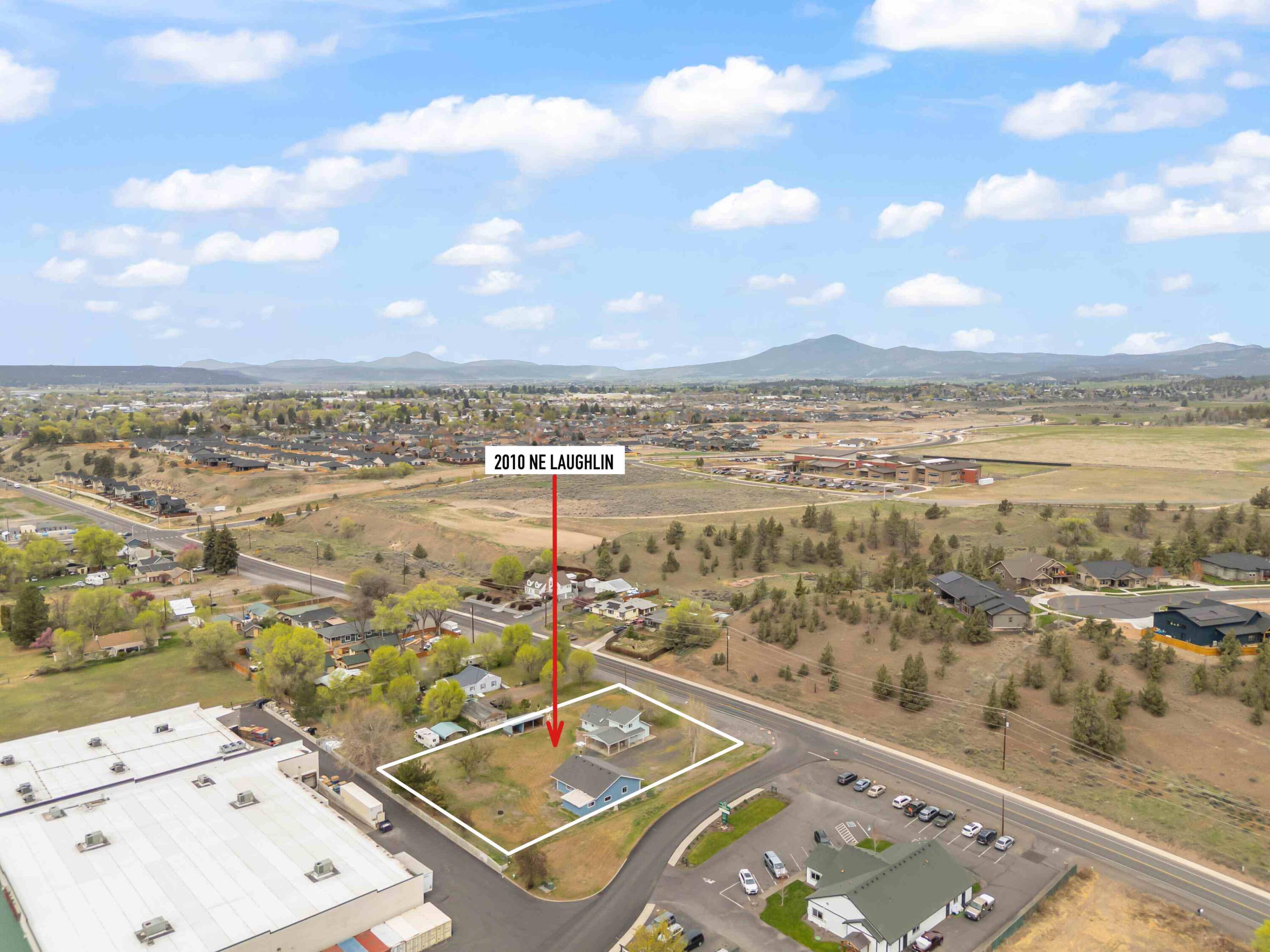 2010 Northeast Laughlin Road Prineville, OR 97754 - Photo 35 of 39 a view of a city