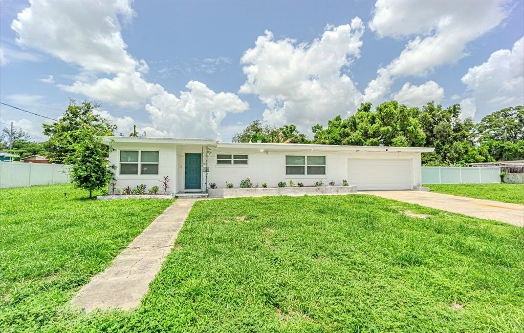 8706 Ruth Place Tampa, FL 33604 - Photo 3 of 22